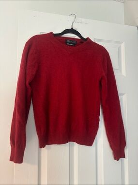 Red V-Neck Men's Sweater - 100% Cashmere